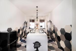 chez anna bandb adults only