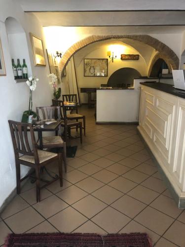 Locanda Il Pino,San Gimignano>>Poggibonsi,3 star