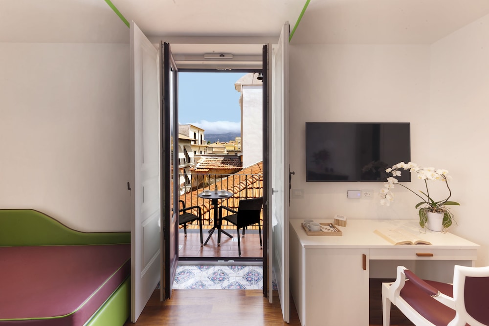 la casa dellorologio main square