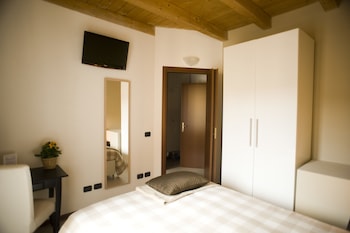 camera 40 in gorgonzola