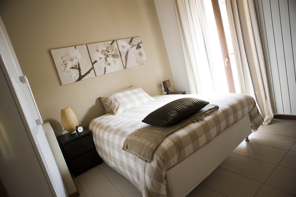 camera 40 in gorgonzola