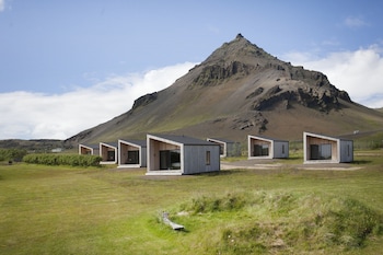 arnarstapi cottages