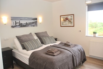 lynghagi house lava water