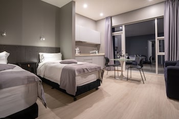 Black Beach Suites,Vik>>Solheimahjaleiga,3 star