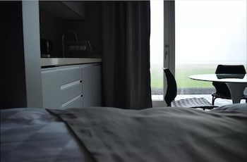 Black Beach Suites,Vik>>Solheimahjaleiga,3 star