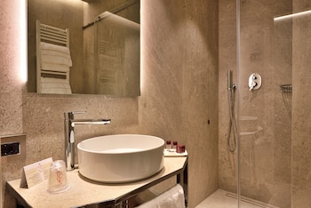 rosa salva hotel