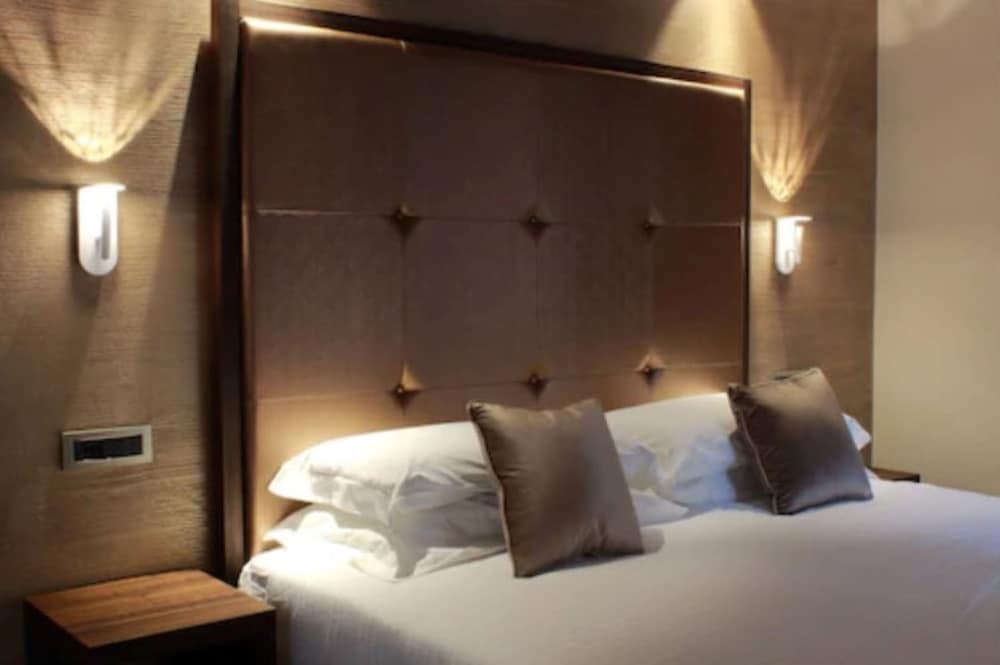 rosa salva hotel