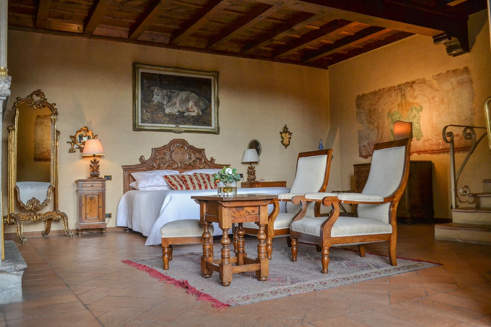 castello di cernusco lombardone