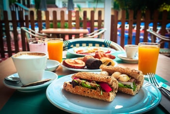 hotel dwo les palmeres