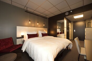 svalbard hotell the vault