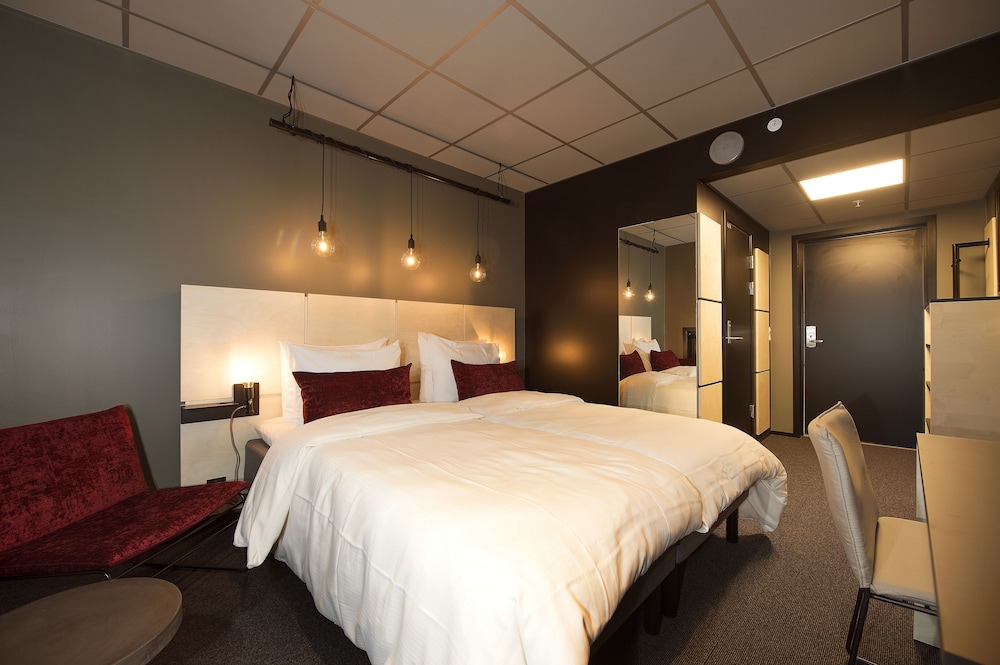 svalbard hotell the vault