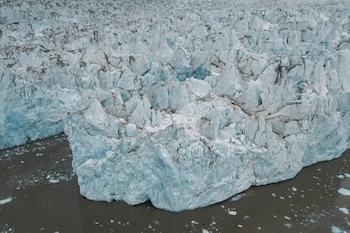 svalbard hotell the vault