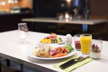 svalbard hotell the vault