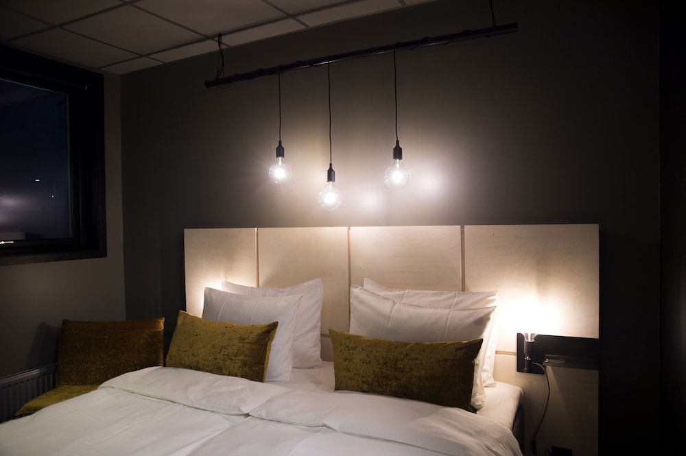 svalbard hotell the vault