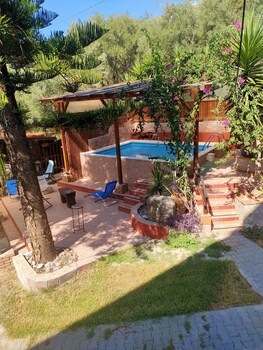 Michelangelo's House,In A Rural Location,1 star