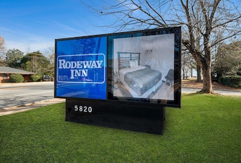 Rodeway Inn,North Carolina>>Charlotte,2 star