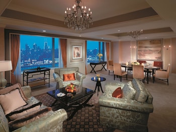 pudong shangri la shanghai