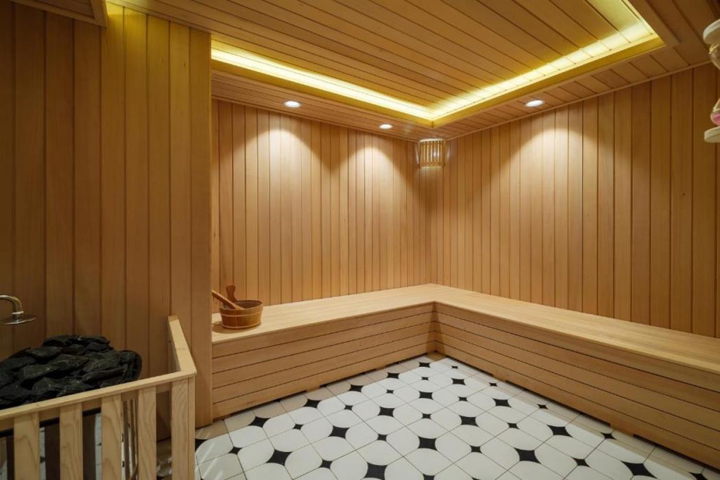 donghu collection hotel shanghai