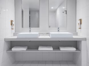 ibis praha old town