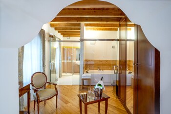 albergo palazzo lodron bertelli