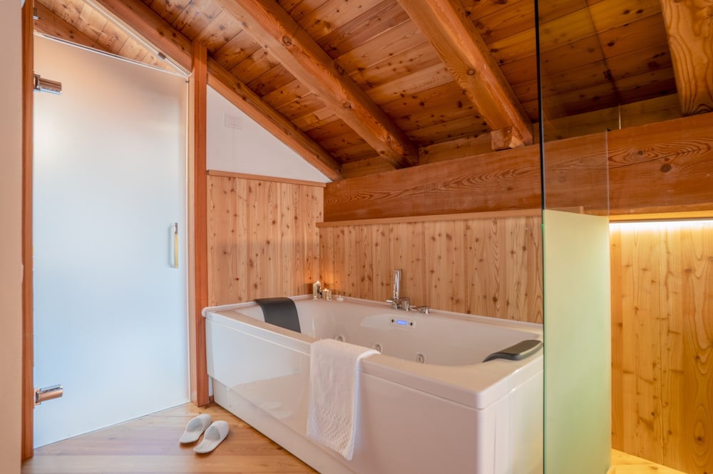 albergo palazzo lodron bertelli