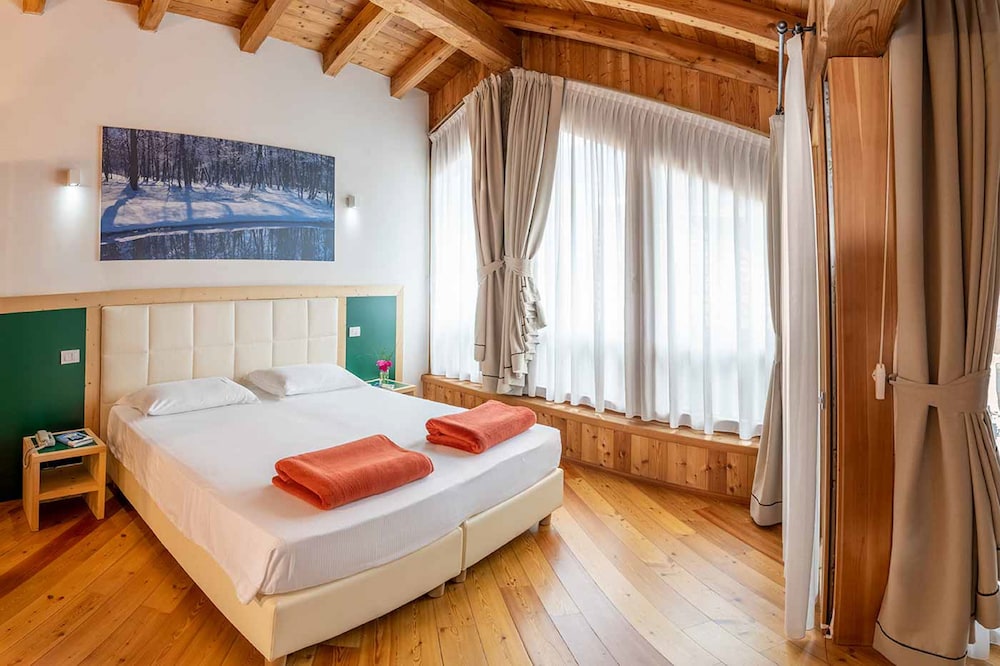 albergo palazzo lodron bertelli