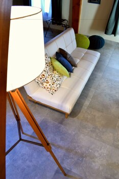 cento tari guest house