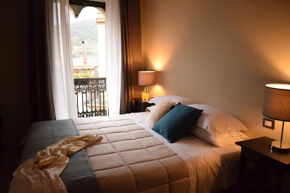 cento tari guest house