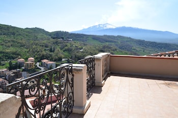 Cento Tari' Guest House,Catania>>Castiglione Di Sicilia,3 star