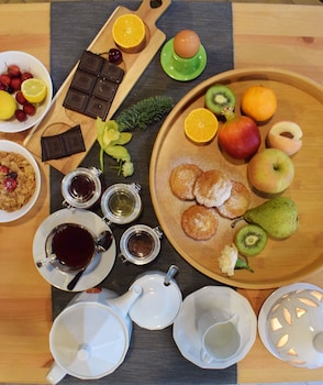 cento tari guest house