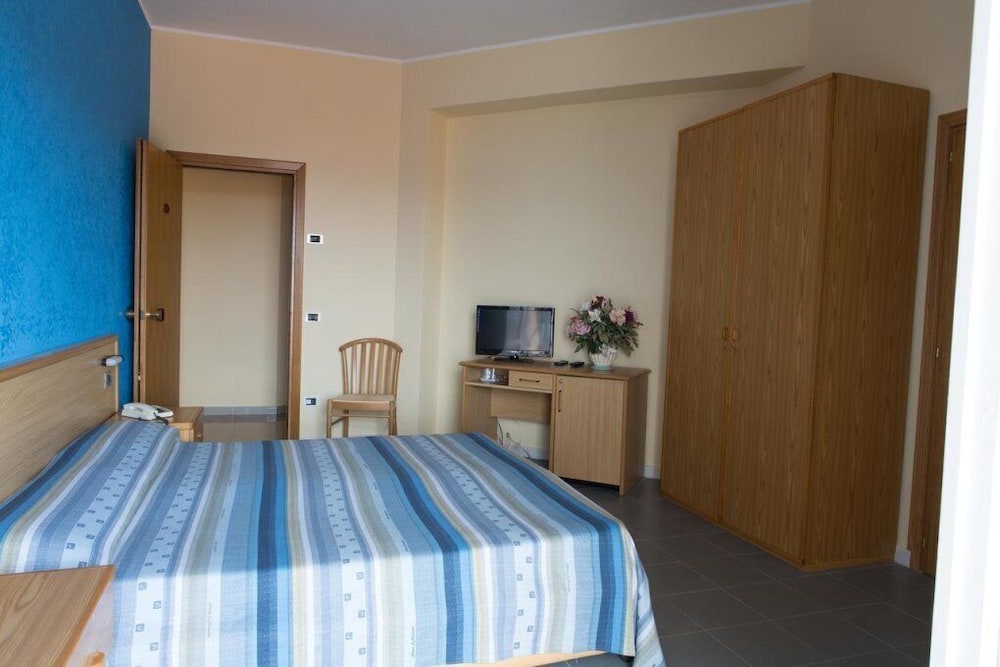hotel parthenius