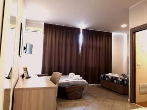 hotel academy
