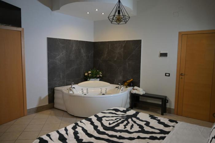 thaire hotel