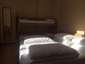 hotel adamello