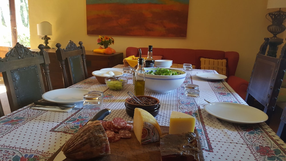 agriturismo bio fattoria di pietra