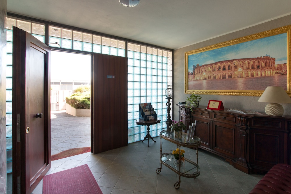 castel dazzano