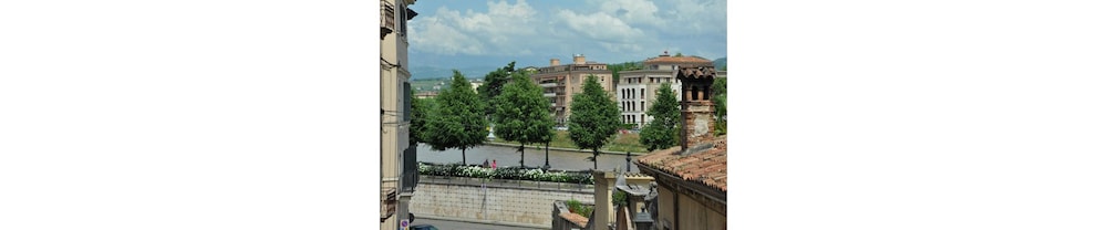 casa fola city centre rooms