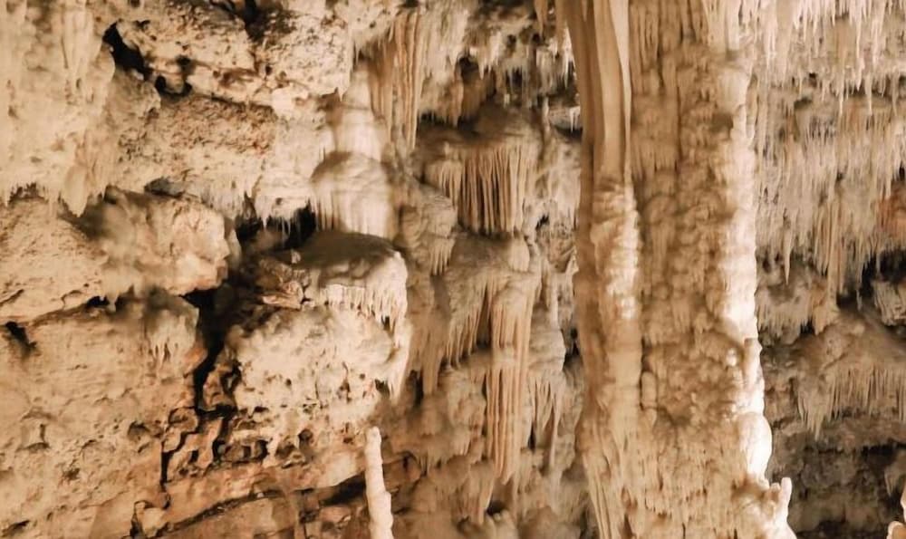 castellana grotte