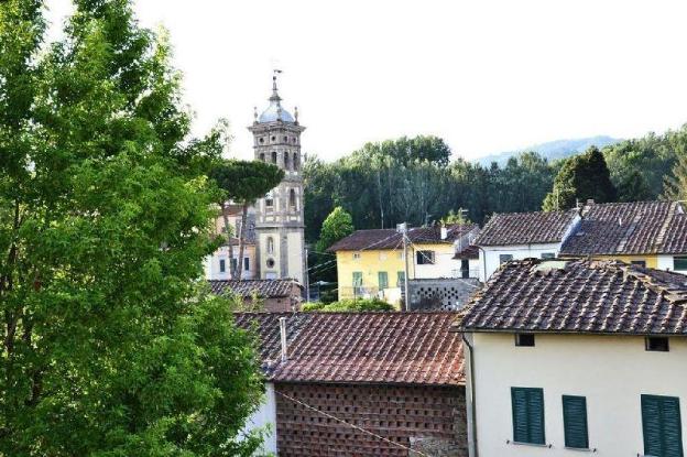 lucca