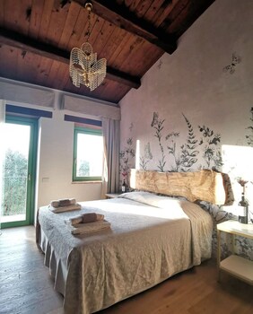 relais cocci grifoni panoramic wine resort