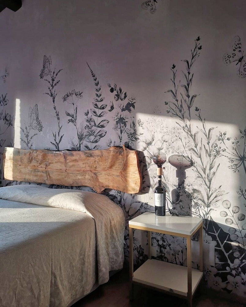 relais cocci grifoni panoramic wine resort