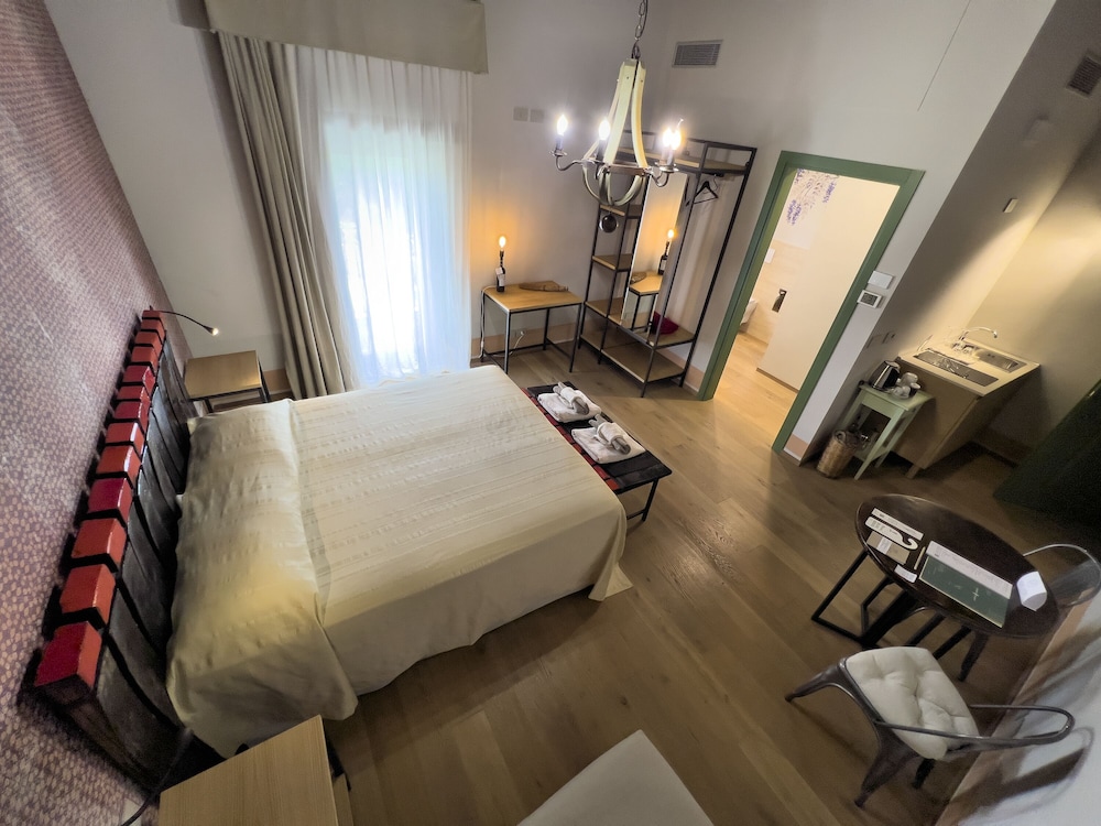 relais cocci grifoni panoramic wine resort