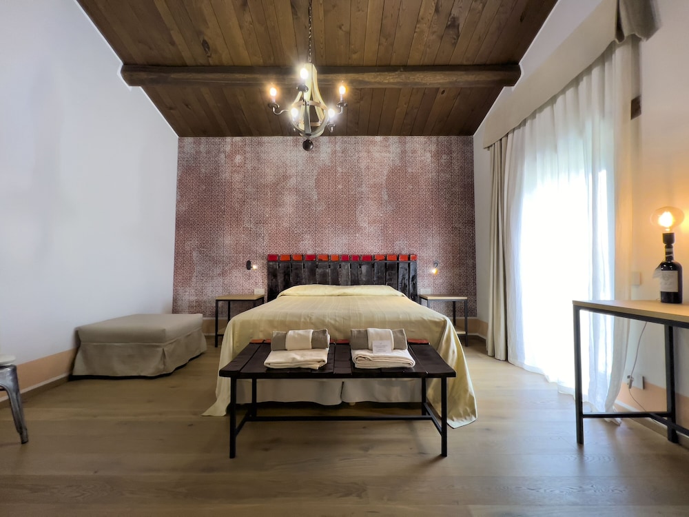 relais cocci grifoni panoramic wine resort