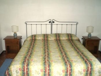 Agriturismo Tarantola,Camporeale>>Alcamo,3 star