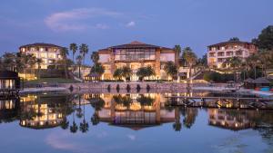 sofitel la reserva cardales