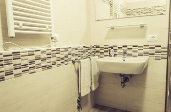 airport venice diego 2