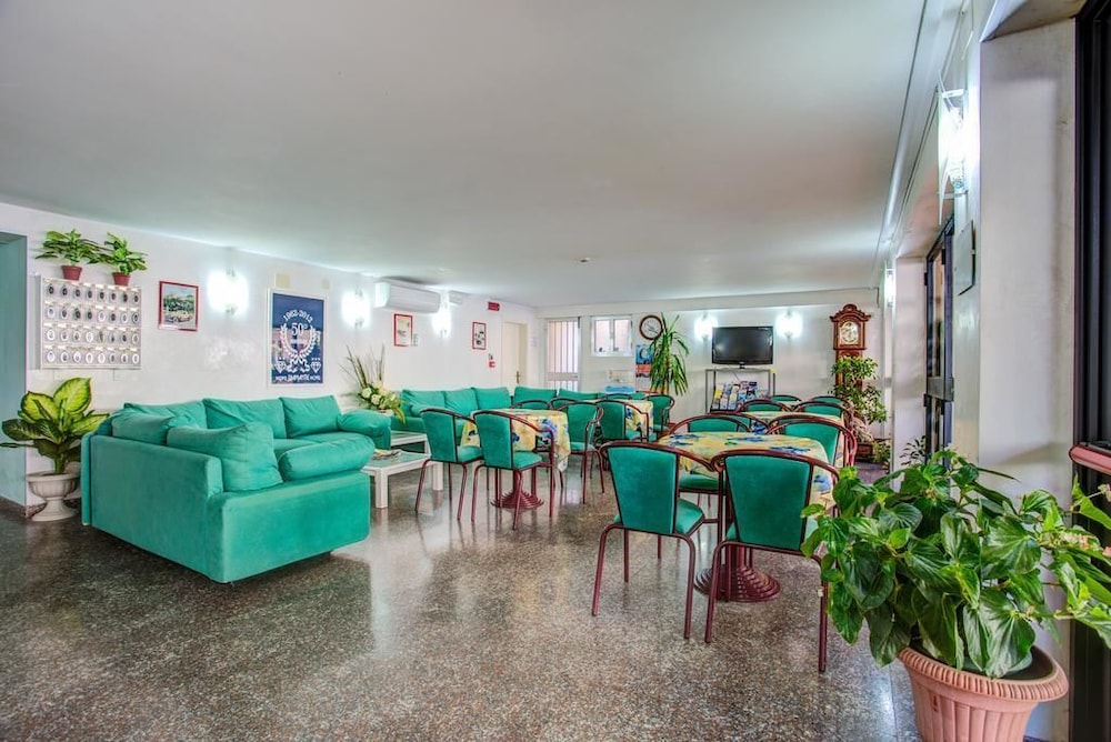 hotel diamante