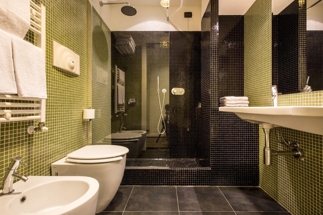 43 station hotel