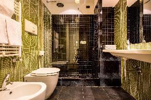 43 station hotel