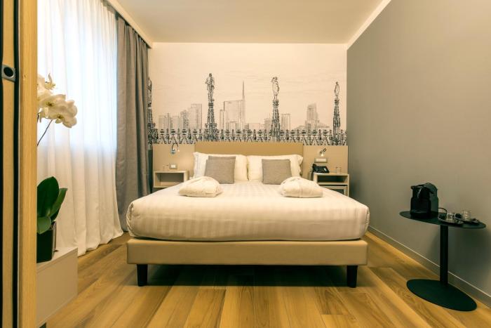43 station hotel